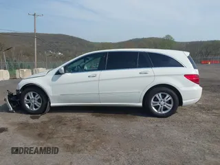2009 Mercedes-Benz R 3.5L with VIN 4JGCB65E09A092583, listed as a IAAI auction lot 42102652 with 161,426 mi miles and . Bid and sale history available at DreamBid. Image 14.
