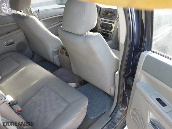2005 Jeep Grand Cherokee Laredo with VIN 1J4GS48K35C541887, listed as a IAAI auction lot 41956175 with 1 mi miles. Bid and sale history available at carsss.com. Image 8.