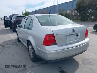 2003 Volkswagen Jetta GL with VIN 3VWRK69M43M045127, listed as a IAAI auction lot 41697962 with 119,065 mi miles and . Bid and sale history available at DreamBid. Image 3.