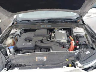 2013 Ford Fusion SE Hybrid with VIN 3FA6P0LU0DR128688, listed as a IAAI auction lot 42580852 with 137,421 mi miles and . Bid and sale history available at DreamBid. Image 10.