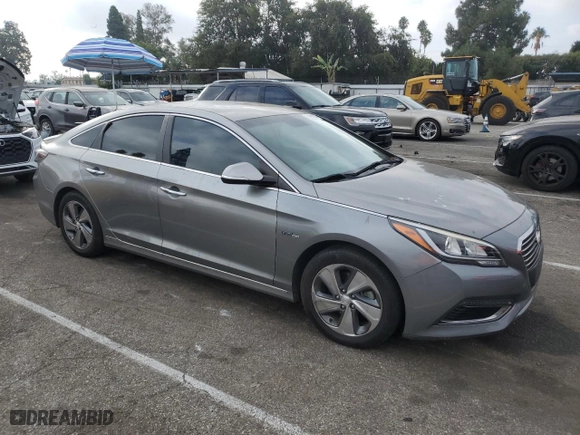 2017 Hyundai Sonata Plug-In Hybrid with VIN KMHE14L25HA062678, listed as a Copart auction lot 71404904 with 115,182 mi miles and Salvage Title. Bid and sale history available at carsss.com. Image 4.