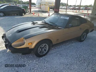 1980 Datsun 280ZX z VIN HS130221335, wystawiony jako Copart lot #81964444 z przebiegiem 135 266 mil mil oraz Szkody całkowita. Historia ofert i sprzedaży dostępna na DreamBid. Obrazek 1.