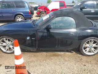 2008 BMW Z4 3.0i z VIN 4USBU33548LW76221, wystawiony jako IAAI lot #41979057 z przebiegiem 102 879 mil mil oraz . Historia ofert i sprzedaży dostępna na DreamBid. Obrazek 14.