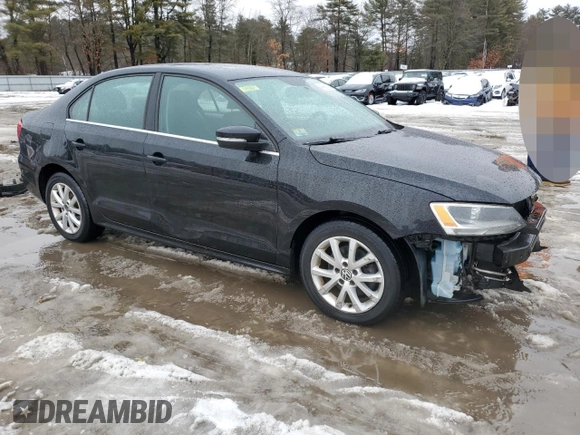 2013 Volkswagen Jetta SE with VIN 3VWDP7AJ4DM364564, listed as a Copart auction lot 44992455 with 81,203 mi miles and Salvage title. Bid and sale history available at DreamBid. Image 4.
