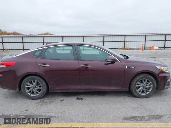 2019 Kia Optima LX with VIN 5XXGT4L35KG339342, listed as a IAAI auction lot 40863899 with 109,223 mi miles. Bid and sale history available at carsss.com. Image 14.