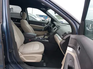 2019 Ford Explorer z VIN 1FM5K7B88KGA46225, wystawiony jako IAAI lot #41373895 z przebiegiem 24 503 mil mil oraz . Historia ofert i sprzedaży dostępna na DreamBid. Obrazek 5.
