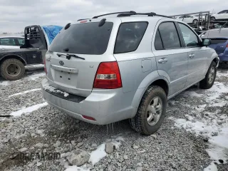 2007 Kia Sorento EX z VIN KNDJC736675715740, wystawiony jako Copart lot #46167665 z przebiegiem 156 475 mil mil oraz Szkoda całkowita • Salvage title. Historia ofert i sprzedaży dostępna na DreamBid. Obrazek 3.