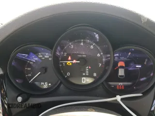 2025 Porsche Macan z VIN WP1AA2A58SLB01343, wystawiony jako Copart lot #54007455 z przebiegiem 1 415 mil mil oraz Szkoda całkowita • Salvage title. Historia ofert i sprzedaży dostępna na DreamBid. Obrazek 9.