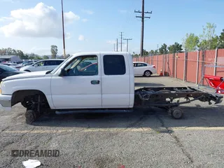 2003 Chevrolet Silverado 1500 LT with VIN 2GCEK19T031248177, listed as a IAAI auction lot 41956985 with 393,889 mi miles. Bid and sale history available at carsss.com. Image 14.