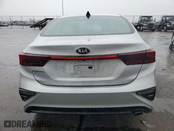2020 Kia Forte LXS with VIN 3KPF24AD0LE187832, listed as a Copart auction lot 47939575 with 0 mi miles and Salvage Title. Bid and sale history available at carsss.com. Image 6.