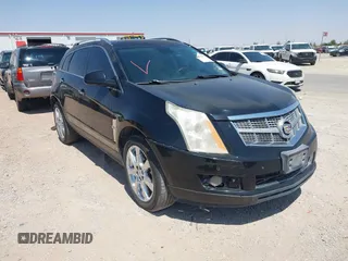 2011 Cadillac SRX Performance Collection z VIN 3GYFNBEYXBS543464, wystawiony jako IAAI lot #42350098 z przebiegiem 146 747 mil mil oraz . Historia ofert i sprzedaży dostępna na DreamBid. Obrazek 1.