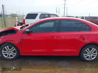 2015 Volkswagen Jetta Sedan 2.0L S w/Technology with VIN 3VW2K7AJ0FM356647, listed as a IAAI auction lot 41691443 with 101,935 mi miles. Bid and sale history available at carsss.com. Image 15.
