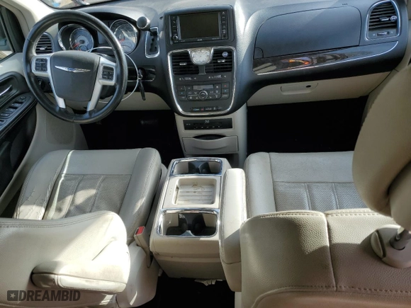2013 Chrysler Town & Country Touring-L with VIN 2C4RC1CG2DR681657, listed as a Copart auction lot 84667744 with 0 mi miles and Salvage Title. Bid and sale history available at carsss.com. Image 8.