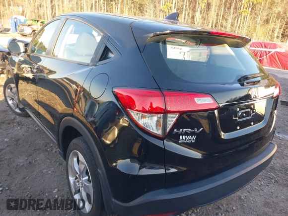 2021 Honda HR-V LX with VIN 3CZRU5H32MM730335, listed as a IAAI auction lot 41651859 with 1 mi miles. Bid and sale history available at carsss.com. Image 3.