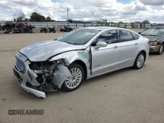 2013 Ford Fusion SE Hybrid with VIN 3FA6P0LU6DR220629, listed as a Copart auction lot 49739985 with 164,122 mi miles and Salvage Title. Bid and sale history available at carsss.com. Image 1.