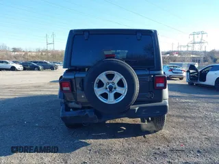 2020 Jeep Wrangler Unlimited Willys with VIN 1C4HJXDN6LW139789, listed as a IAAI auction lot 41882217 with 40,960 mi miles and . Bid and sale history available at DreamBid. Image 17.