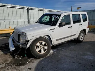 2011 Jeep Liberty Sport z VIN 1J4PN2GK8BW593944, wystawiony jako Copart lot #52571105 z przebiegiem Nie podano mil oraz Nie do naprawy • Non repairable. Historia ofert i sprzedaży dostępna na DreamBid. Obrazek 1.