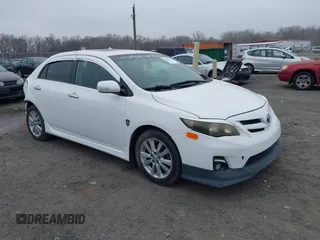 2011 Toyota Corolla L with VIN 2T1BU4EE8BC681039, listed as a IAAI auction lot 41798321 with 195,583 mi miles. Bid and sale history available at carsss.com. Image 1.