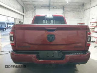 2019 Ram 2500 Laramie with VIN 3C6UR5FL4KG664071, listed as a IAAI auction lot 41361435 with 71,097 mi miles. Bid and sale history available at carsss.com. Image 16.