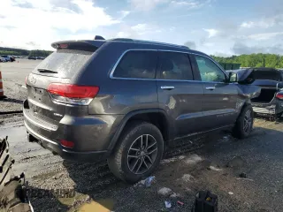 2018 Jeep Grand Cherokee Limited z VIN 1C4RJFBG4JC349230, wystawiony jako Copart lot #56795845 z przebiegiem 110 165 mil mil oraz Szkoda całkowita • Salvage title. Historia ofert i sprzedaży dostępna na DreamBid. Obrazek 3.