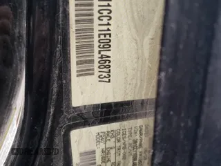 2009 Nissan Versa 1.6 z VIN 3N1CC11E09L468737, wystawiony jako Copart lot #51859825 z przebiegiem Nie podano mil oraz Nie do naprawy. Historia ofert i sprzedaży dostępna na DreamBid. Obrazek 13.