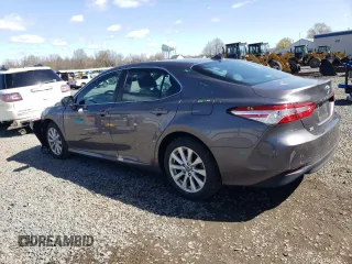 2019 Toyota Camry LE with VIN 4T1B11HK8KU179087, listed as a Copart auction lot 52373775 with 33,215 mi miles and Salvage Title. Bid and sale history available at carsss.com. Image 2.
