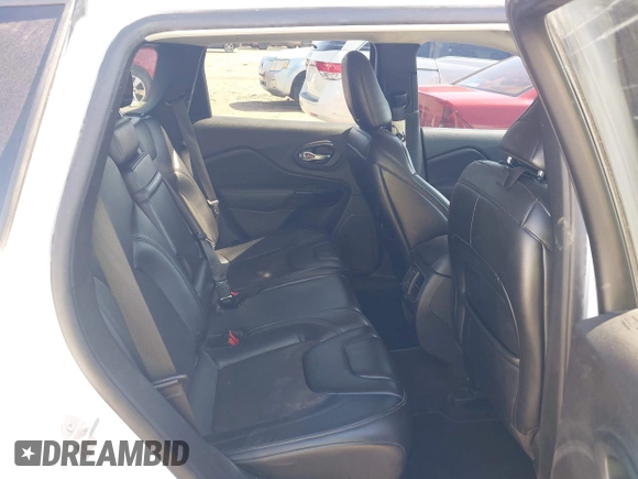 2019 Jeep Cherokee Latitude Plus with VIN 1C4PJLLB0KD339282, listed as a IAAI auction lot 42231050 with 115,901 mi miles and . Bid and sale history available at DreamBid. Image 8.