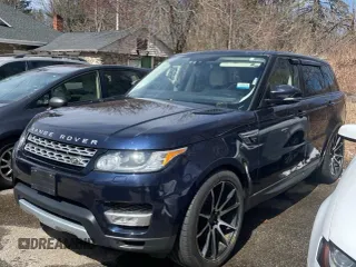 2014 Land Rover Range Rover Sport HSE with VIN SALWR2WF9EA321925, listed as a IAAI auction lot 42160723 with 137,961 mi miles. Bid and sale history available at carsss.com. Image 2.