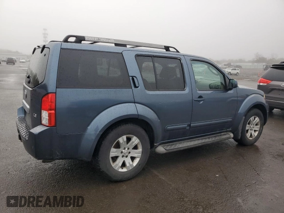 2005 Nissan Pathfinder SE z VIN 5N1AR18W65C705332, wystawiony jako Copart lot #86779704 z przebiegiem 119 877 mil mil oraz Czysty tytuł • Clean title. Historia ofert i sprzedaży dostępna na DreamBid. Obrazek 3.