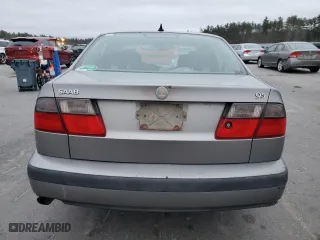 2001 Saab 9-5 with VIN YS3ED48E813008499, listed as a Copart auction lot 84397094 with 207,316 mi miles and Salvage Title. Bid and sale history available at carsss.com. Image 6.