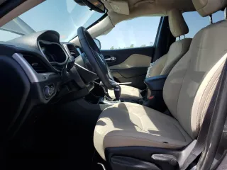 2016 Jeep Cherokee 75th Anniversary с VIN 1C4PJLCS1GW217512, выставлен на аукционе Copart как лот 60060525 с пробегом 111 864 миль миль и Списание • Salvage title. История ставок и продаж доступна на DreamBid. Изображение 7.