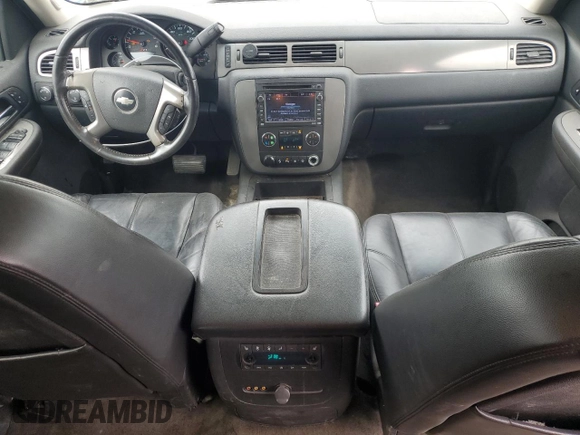 2008 Chevrolet Suburban LTZ with VIN 3GNFK16308G157294, listed as a Copart auction lot 57337905 with 312,276 mi miles and Clean title. Bid and sale history available at DreamBid. Image 8.