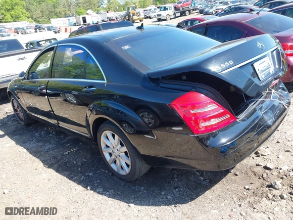 2007 Mercedes-Benz S-Class 5.5L V8 with VIN WDDNG86X97A090361, listed as a IAAI auction lot 41976832 with 210,763 mi miles. Bid and sale history available at carsss.com. Image 3.