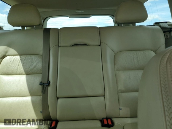 2013 Volvo XC70 3.2L with VIN YV4952BZ4D1160718, listed as a Copart auction lot 52812724 with 131,803 mi miles and Salvage Title. Bid and sale history available at DreamBid. Image 10.