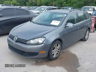2010 Volkswagen Jetta TDI z VIN 3VWTL7AJ8AM654650, wystawiony jako IAAI lot #42264281 z przebiegiem 189 859 mil mil oraz . Historia ofert i sprzedaży dostępna na DreamBid. Obrazek 2.