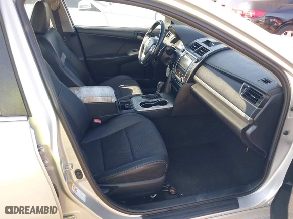 2012 Toyota Camry L with VIN 4T1BF1FK5CU506096, listed as a IAAI auction lot 41872097 with 190,499 mi miles. Bid and sale history available at carsss.com. Image 5.