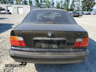 1995 BMW 3 Series 325i with VIN WBACB4320SFM25551, listed as a Copart auction lot 67548604 with 209,149 mi miles and Clean Title. Bid and sale history available at carsss.com. Image 6.