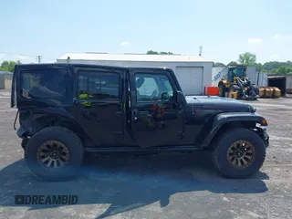 2017 Jeep Wrangler Unlimited Rubicon Recon with VIN 1C4BJWFG7HL525709, listed as a IAAI auction lot 42569577 with 119,560 mi miles and . Bid and sale history available at DreamBid. Image 13.
