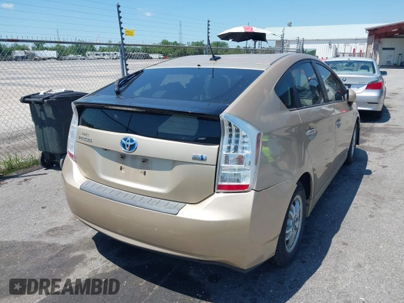 2011 Toyota Prius I z VIN JTDKN3DU5B1366459, wystawiony jako IAAI lot #42247607 z przebiegiem 150 700 mil mil oraz . Historia ofert i sprzedaży dostępna na DreamBid. Obrazek 16.