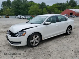 2013 Volkswagen Passat SE с VIN 1VWBP7A33DC049734, выставлен на аукционе Copart как лот 58840395 с пробегом 221 582 миль миль и На запчасти • Non repairable. История ставок и продаж доступна на DreamBid. Изображение 1.