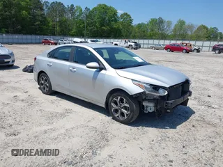 2019 Kia Forte LXS z VIN 3KPF24AD8KE024487, wystawiony jako IAAI lot #42138829 z przebiegiem 110 899 mil mil oraz . Historia ofert i sprzedaży dostępna na DreamBid. Obrazek 1.