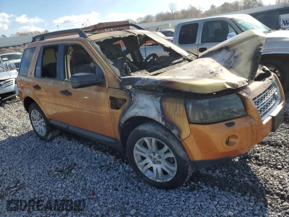 2008 Land Rover LR2 SE z VIN SALFS24N38H024126, wystawiony jako Copart lot #83403254 z przebiegiem Nie podano mil oraz Nie do naprawy • Non repairable. Historia ofert i sprzedaży dostępna na DreamBid. Obrazek 4.