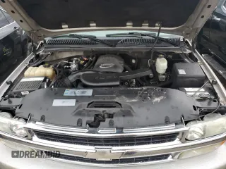 2004 Chevrolet Suburban LT with VIN 1GNEC16Z44J320633, listed as a Copart auction lot 73777104 with 231,471 mi miles and Non Repairable. Bid and sale history available at carsss.com. Image 11.