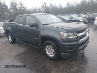 2018 Chevrolet Colorado 4WD Work Truck z VIN 1GCGTBEN9J1263265, wystawiony jako IAAI lot #41171532 z przebiegiem 100 645 mil mil oraz . Historia ofert i sprzedaży dostępna na DreamBid. Obrazek 1.
