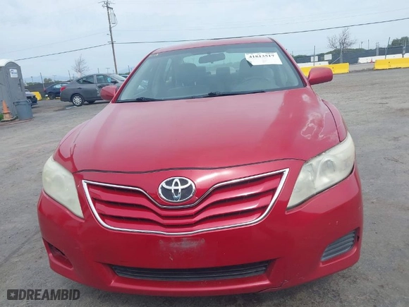 2011 Toyota Camry LE with VIN 4T1BF3EK4BU631814, listed as a IAAI auction lot 41813517 with 253,624 mi miles. Bid and sale history available at carsss.com. Image 12.