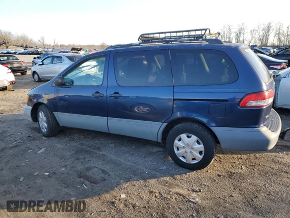 2002 Toyota Sienna CE with VIN 4T3ZF19C62U448900, listed as a Copart auction lot 48347055 with 207,018 mi miles and Salvage Title. Bid and sale history available at carsss.com. Image 2.