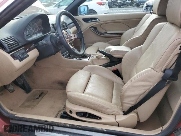 2001 BMW 3 Series 325Ci with VIN WBABS334X1JY41304, listed as a Copart auction lot 85814304 with 93,527 mi miles and Salvage Title. Bid and sale history available at carsss.com. Image 7.