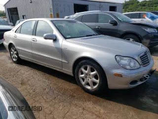 2005 Mercedes-Benz S-Class 5.0L with VIN WDBNG84J95A447218, listed as a Copart auction lot 64822944 with 73,900 mi miles and Salvage Title. Bid and sale history available at carsss.com. Image 4.