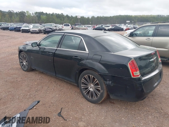2013 Chrysler 300 with VIN 2C3CCABG4DH712280, listed as a IAAI auction lot 41471254 with 213,280 mi miles. Bid and sale history available at carsss.com. Image 3.