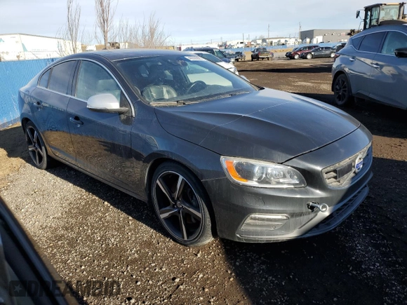2015 Volvo S60 T6 R-Design Platinum with VIN YV1902TS8F1345578, listed as a Copart auction lot 46535895 with 78,837 mi miles and Non Repairable. Bid and sale history available at carsss.com. Image 4.